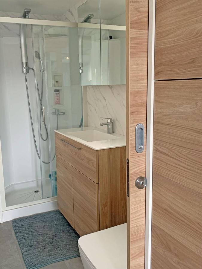 Bonita Houseboat Apartment Portorose 외부 사진