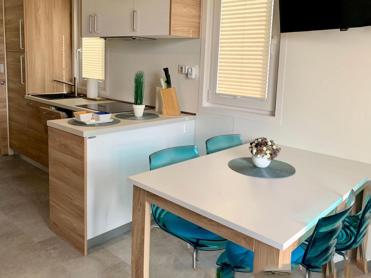 Bonita Houseboat Apartment Portorose 외부 사진