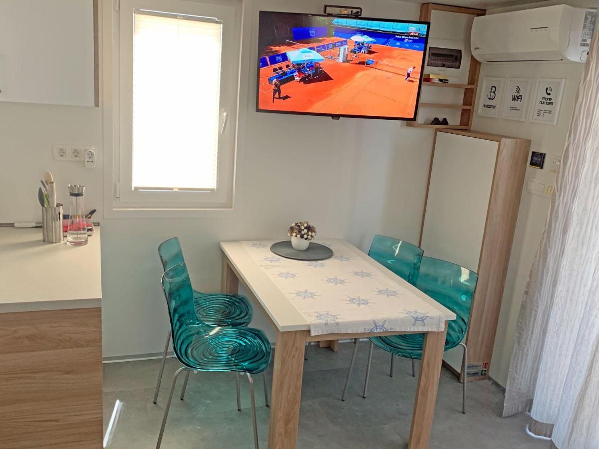 Bonita Houseboat Apartment Portorose 외부 사진